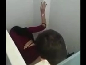 Desi wifey gives a hot blowjob and gets