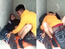 Surprising outdoor sex caught on camera