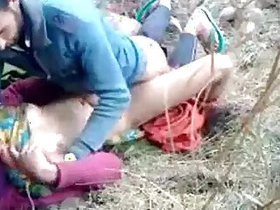 Mumbai couple having sex in a public