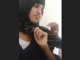 Muslim couple shares romantic moments in