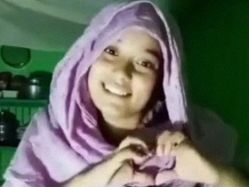 Bangladeshi teenager tempts her beau