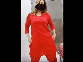 Sobia Nasir's seductive striptease in