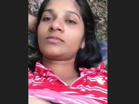 Cute desi girl gets ultra-kinky outdoors