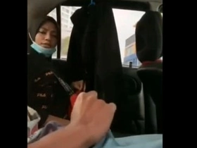Mumbai polyclinic nurses have car sex in