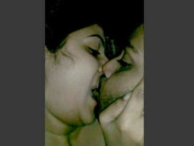 Indian teacher gives a sensual blowage